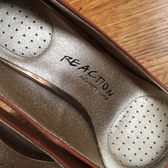 Kenneth Cole Reaction 6.5 Bronze/Brown Heel - Picture 6 of 7